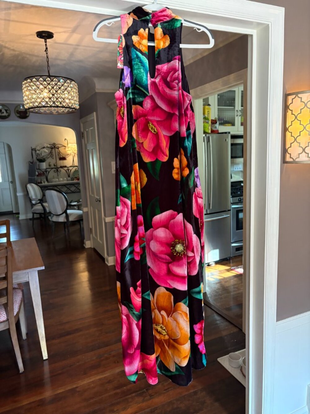 NWT Farm Rio x Anthropologie Mock-Neck Velvet Sleeveless Floral Midi Dress. Sz S - Picture 10 of 15